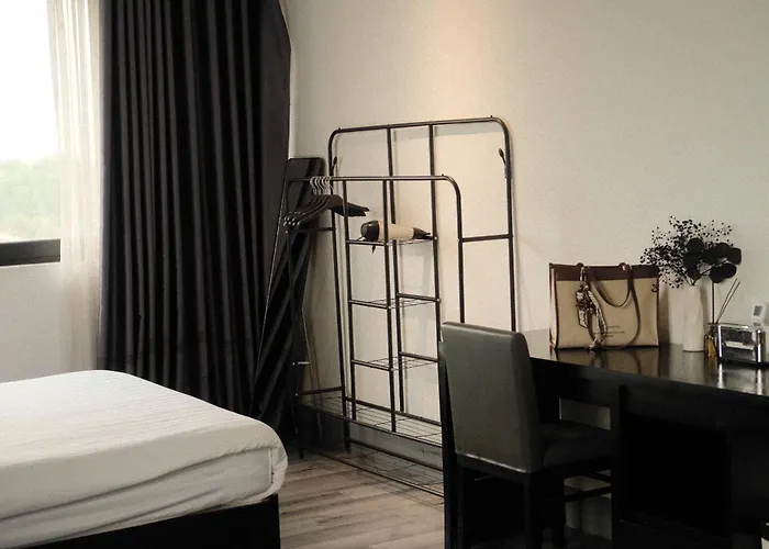 Atlantis Apartment Nguyen Thai Hoc